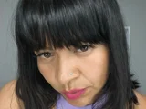 Adriana111a