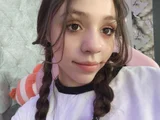 Ariana_More
