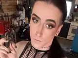 DeeDoesCams