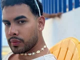 Jackson_horny