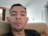 Jonny_lois