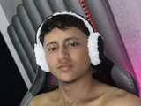Leoo_hot