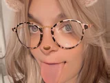 MelanKissdherrhmm