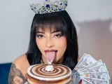 MiiaaMonroe
