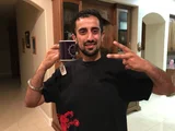 Mr_Bg_c69k