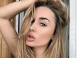 Tina_a