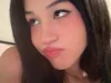 VictoriaInLace