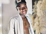 pelucheebony19